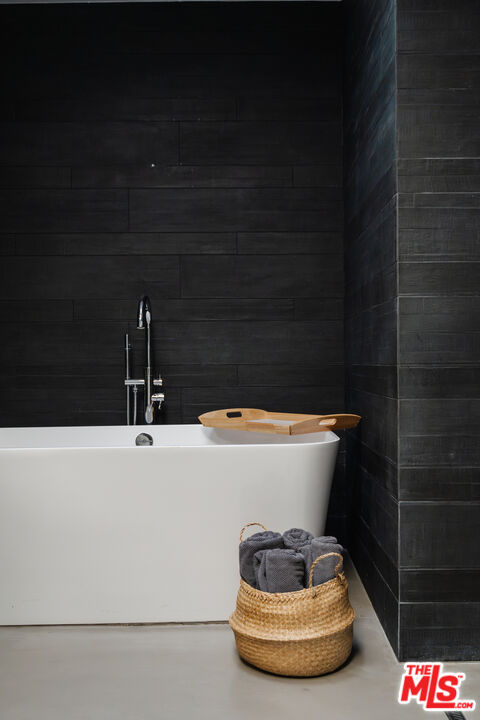 8570 Rugby Drive West Hollywood, CA 90069 - Photo 14 of 35 a bathroom with a sink and a toilet