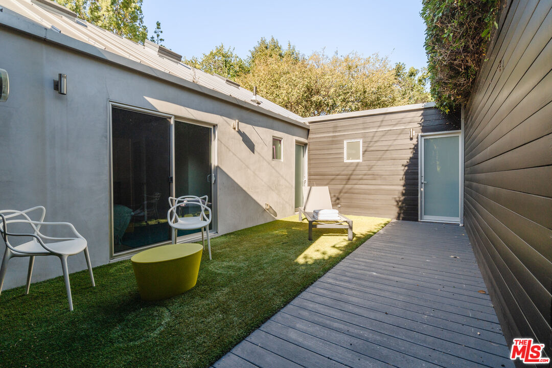 8570 Rugby Drive West Hollywood, CA 90069 - Photo 20 of 35 a view of a patio in backyard