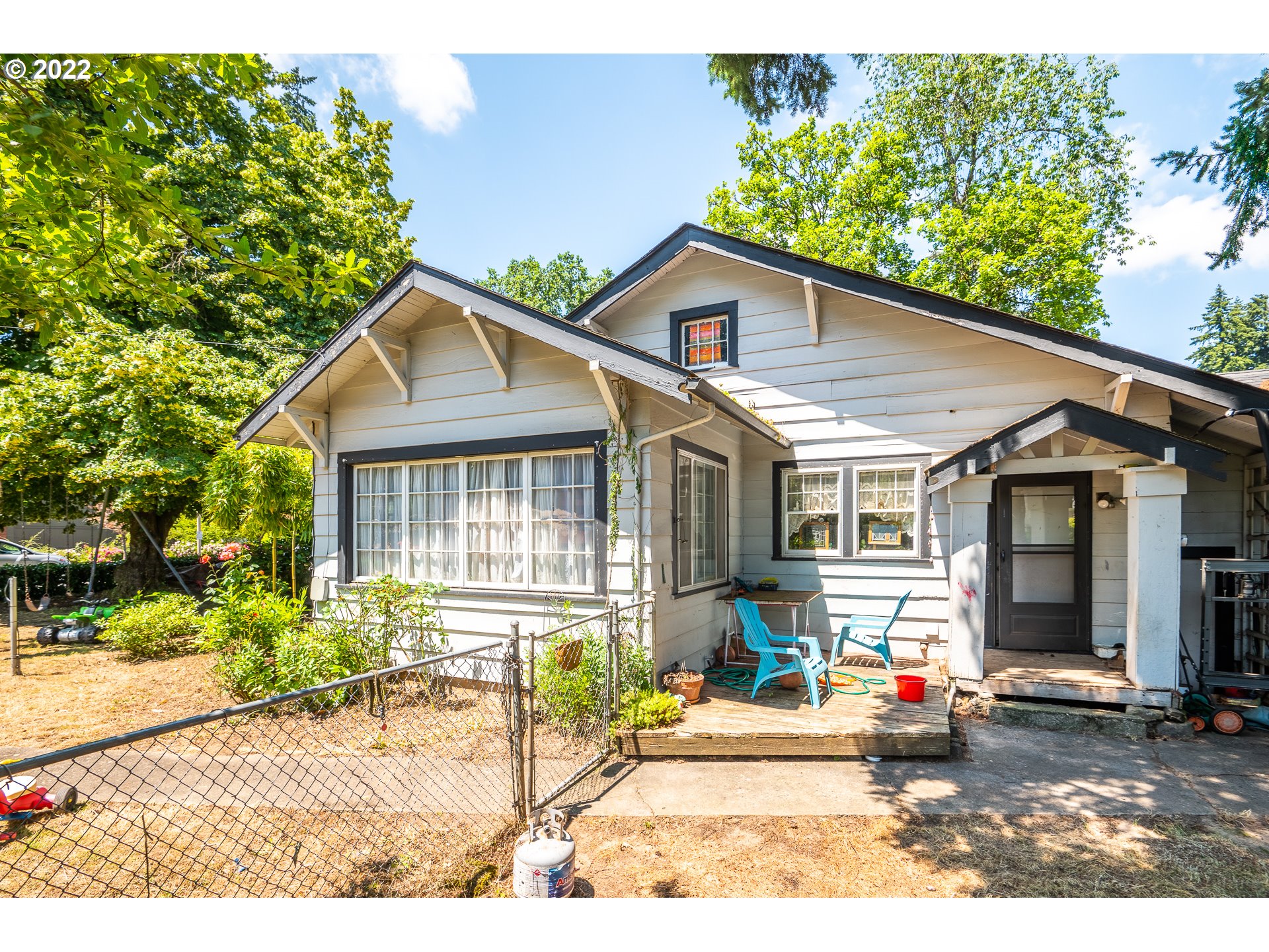 16300 Reese Road Lake Oswego, OR 97035 - Photo 4 of 7 Gallery Image 4