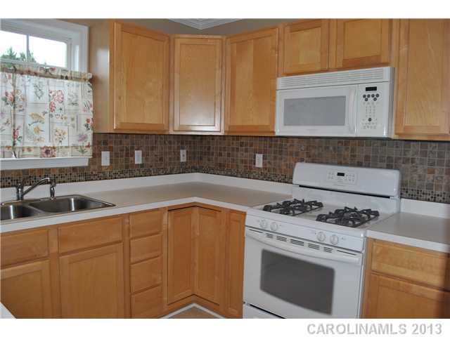 306 Garden Ridge Drive York, SC 29745 - Photo 10 of 16 Gallery Image 10