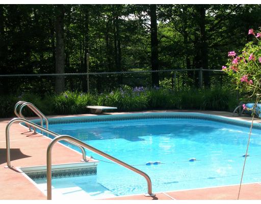 89 Grimes Road Hubbardston, MA 01452 - Photo 22 of 26 Gallery Image 22