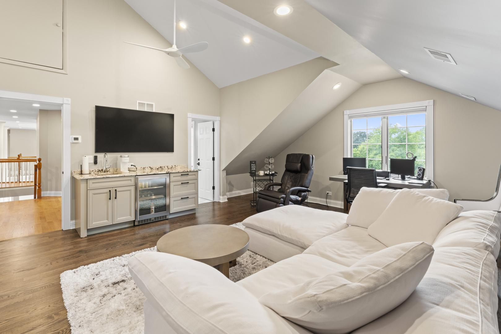 121 Florence Road Inverness, IL 60010 - Photo 39 of 54 a living room with furniture and a flat screen tv