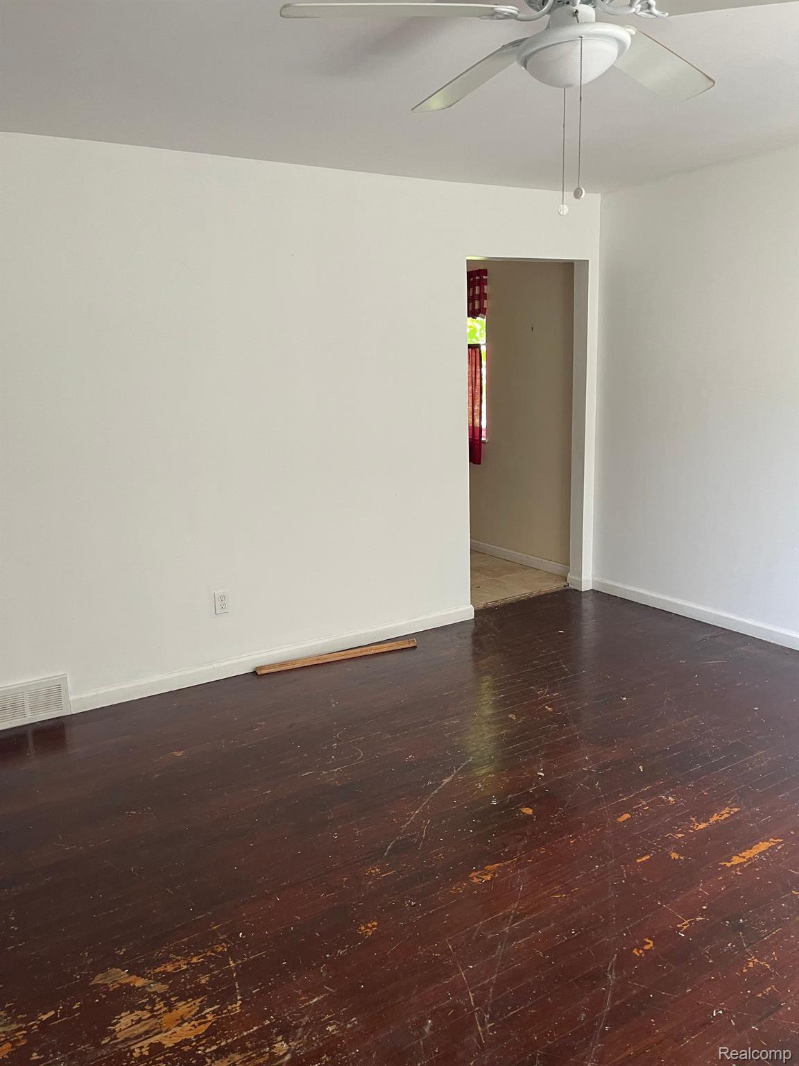 3825 Moore Street Inkster, MI 48141 - Photo 3 of 9 Gallery Image 3