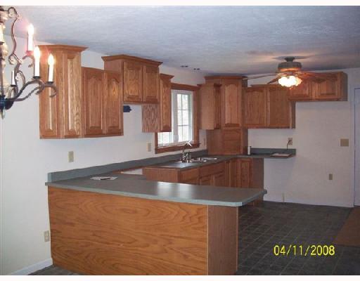 69 Shenango Park Road Transfer, PA 16154 - Photo 2 of 8 Kitchen.