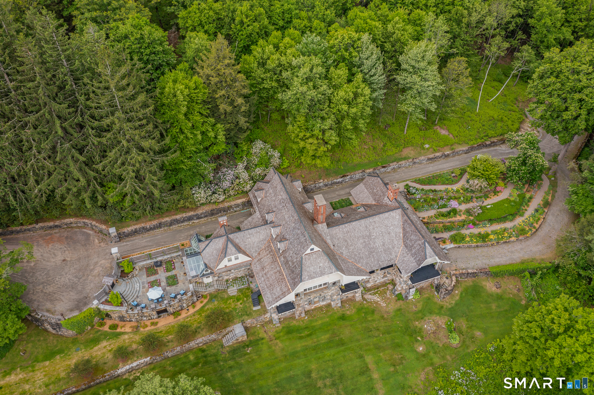 310 Litchfield Road Norfolk, CT 06058 - Photo 3 of 38 Gallery Image 3