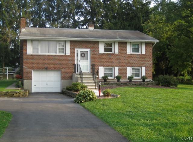 3520 Broadway Road Easton, PA 18040 - Photo 1 of 18 Gallery Image 1
