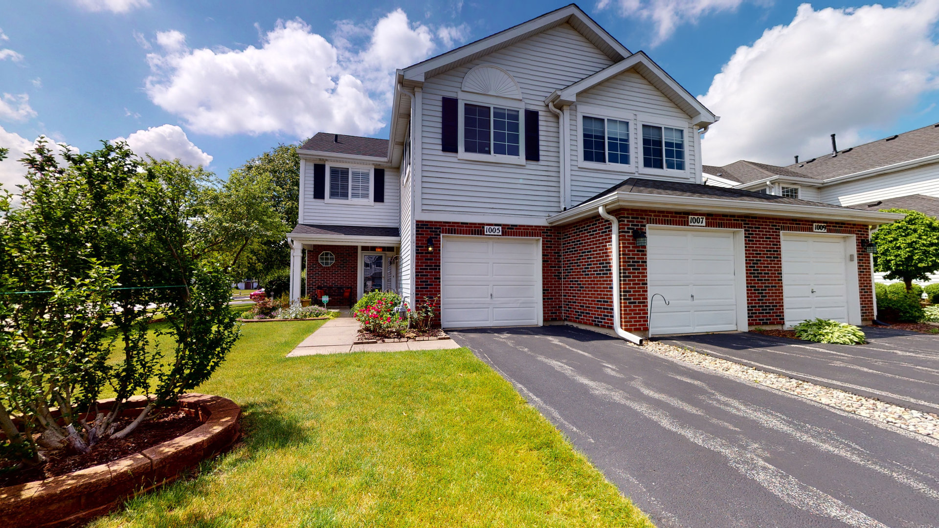 1005 Ripple Ridge Darien, IL 60561 - Photo 2 of 38