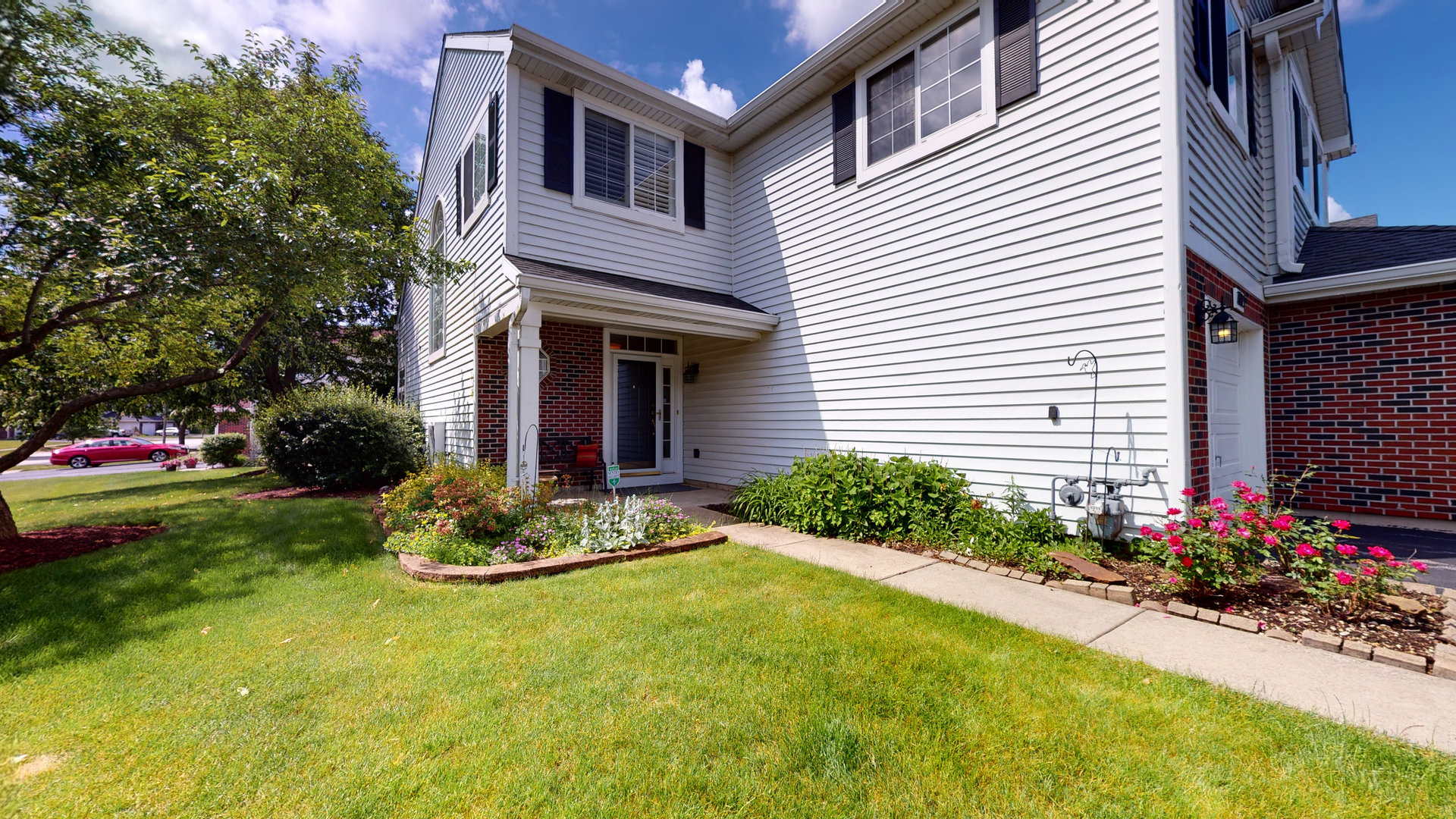 1005 Ripple Ridge Darien, IL 60561 - Photo 3 of 38