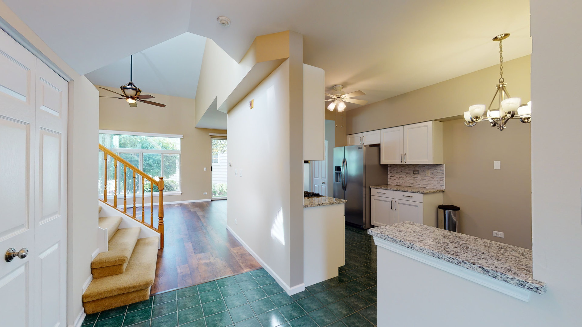 1005 Ripple Ridge Darien, IL 60561 - Photo 5 of 38
