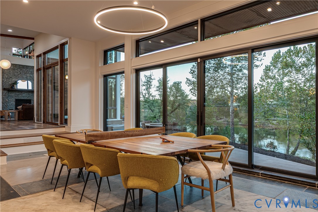 9712 Cherokee Road Richmond, VA 23235 - Photo 20 of 50 Dining area facing water