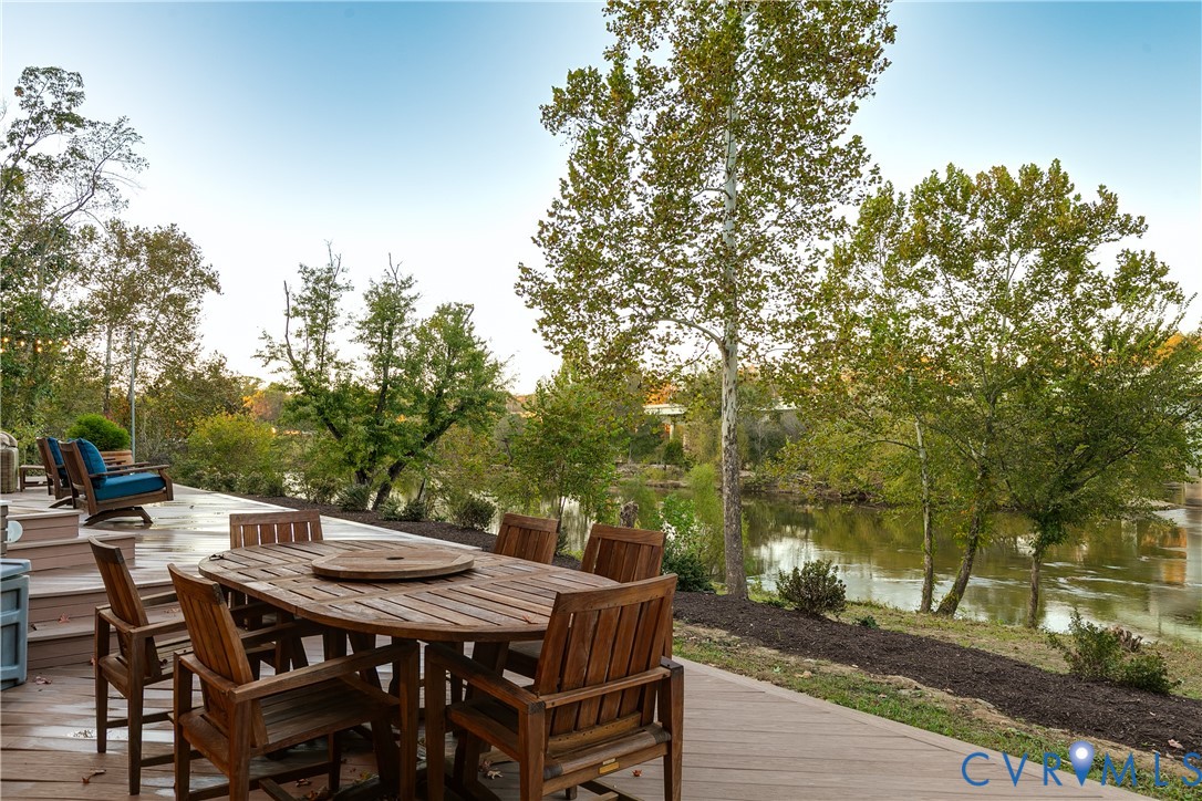 9712 Cherokee Road Richmond, VA 23235 - Photo 44 of 50 Spectacular views from bluff overlooking river