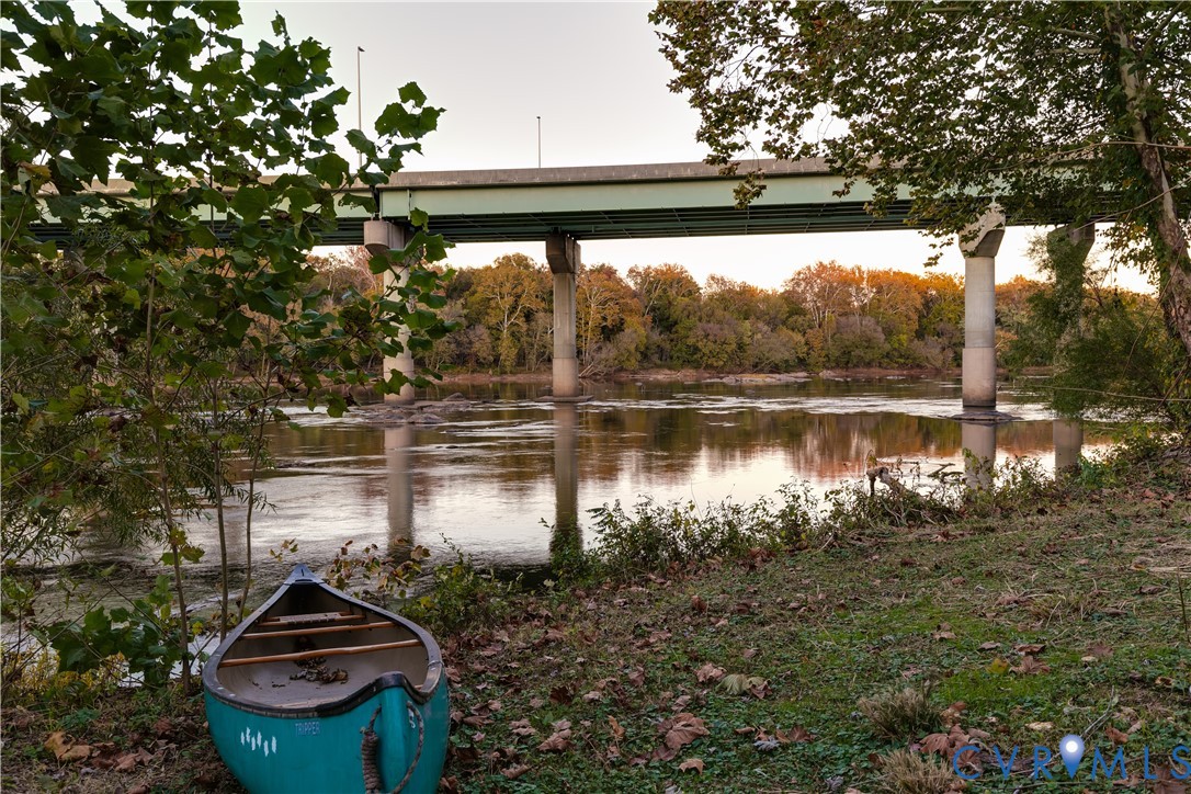 9712 Cherokee Road Richmond, VA 23235 - Photo 47 of 50 Easy to launch boats for personal access to the Ja