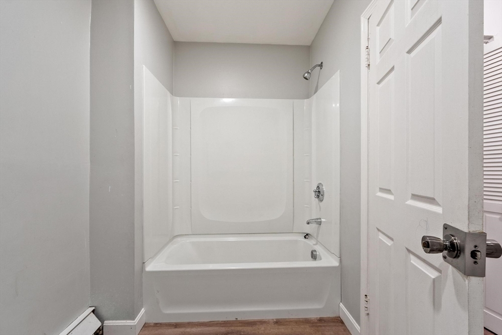 1038 Main Street Worcester, MA 01603 - Photo 10 of 41