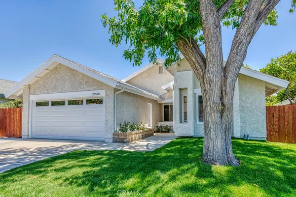 $825,000 | 27558 Sycamore Creek Drive, Valencia, CA 91354