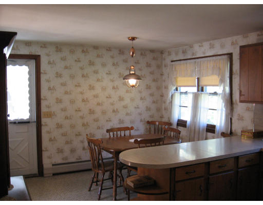 96 Tannery Road Westfield, MA 01085 - Photo 4 of 6 Gallery Image 4