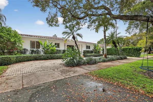 $13,500 | 3258 Riviera Drive, Coral Gables, FL 33134