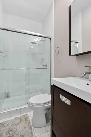 $13,500 | 3258 Riviera Drive, Coral Gables, FL 33134