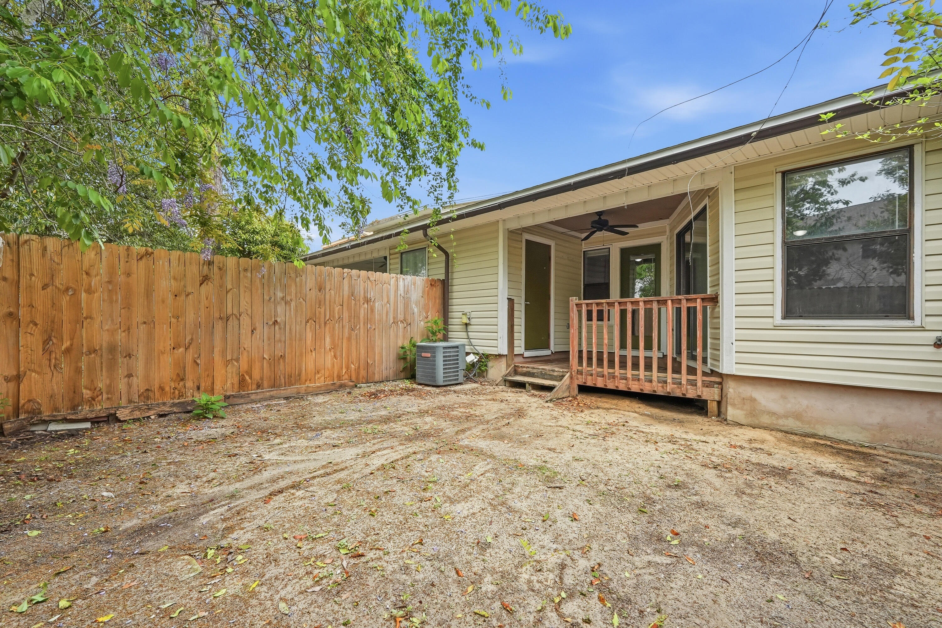 87 Harris Road Northeast Fort Walton Beach, FL 32547 - Photo 29 of 32 87 harris rd ne-31
