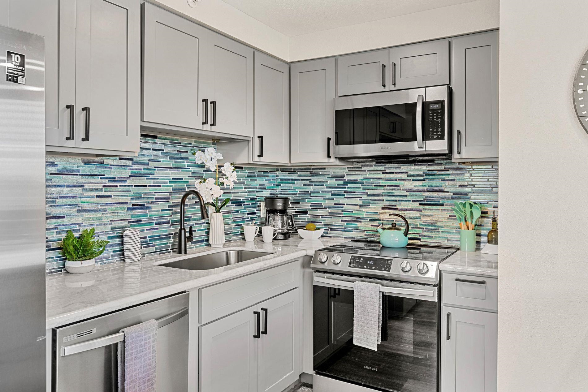 4365 Lower Honoapiilani Road, Unit 520 Lahaina, HI 96761 - Photo 6 of 35