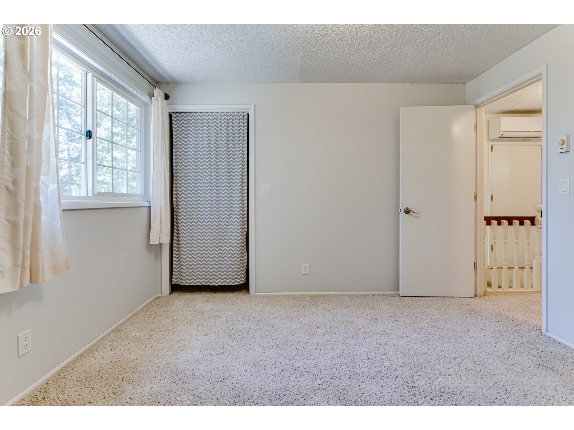 88119 Tiki Lane Springfield, OR 97478 - Photo 28 of 46 Bedroom