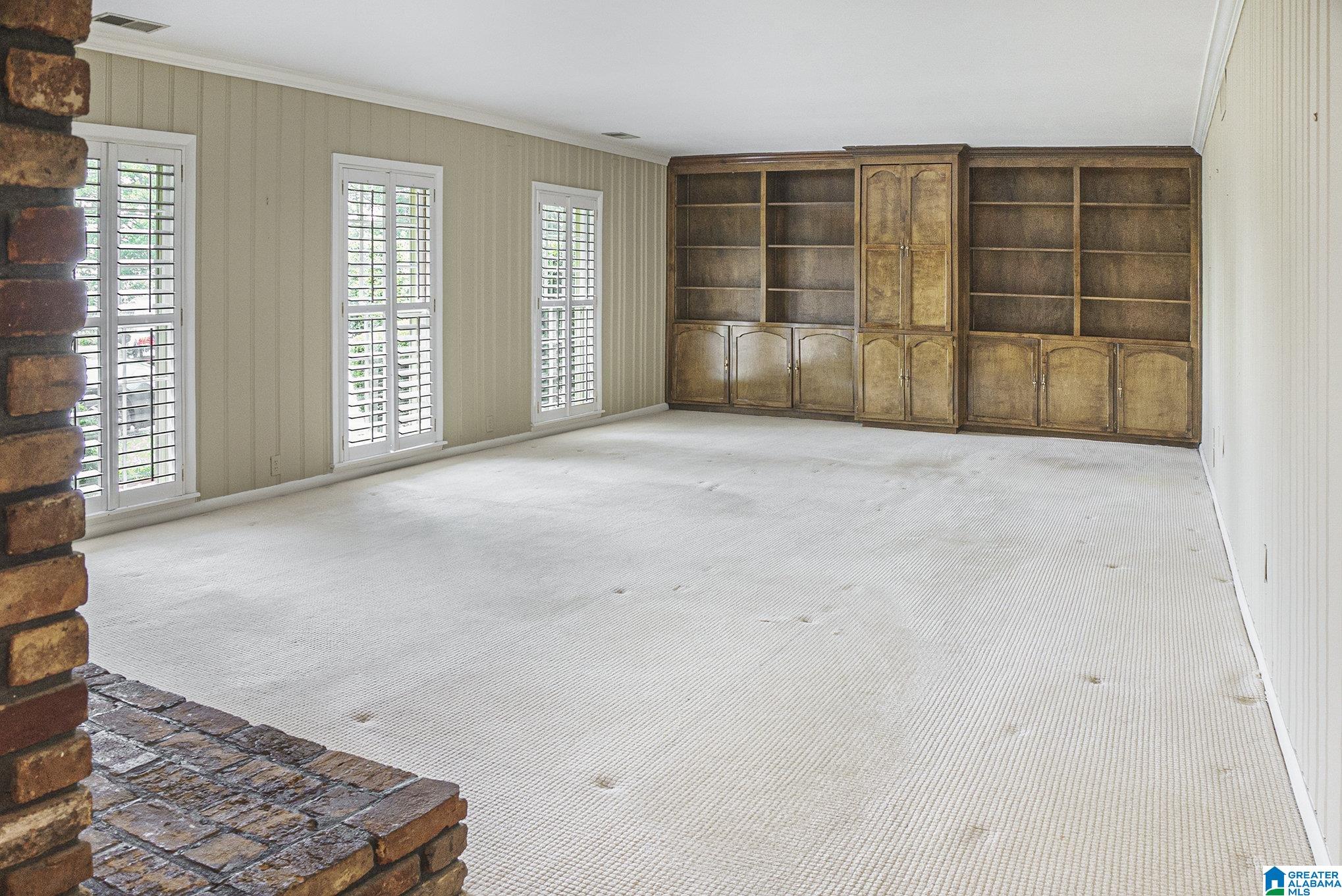 329 Shades Crest Road Birmingham, AL 35226 - Photo 5 of 33