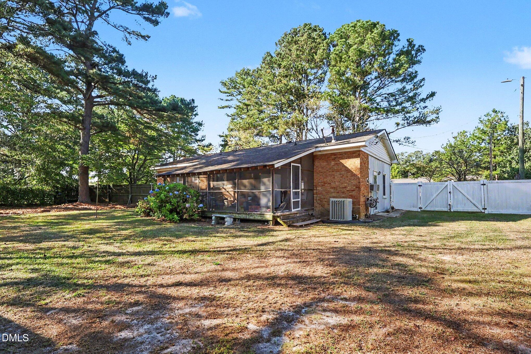 7460 Jobe Road Elm City, NC 27822 - Photo 5 of 30 027_file_7442