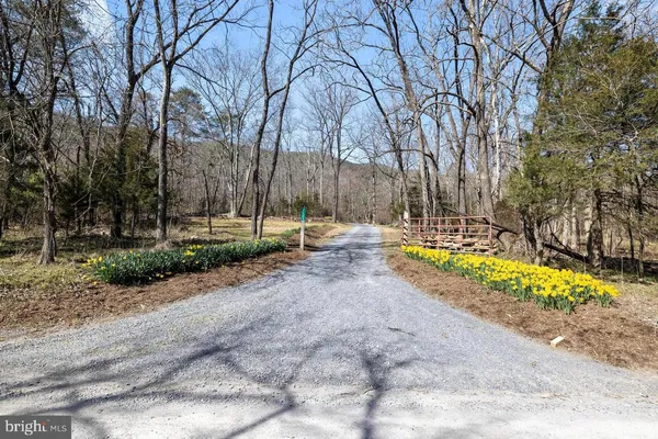 $739,000 | 1131 Page Valley Road, Luray, VA 22835