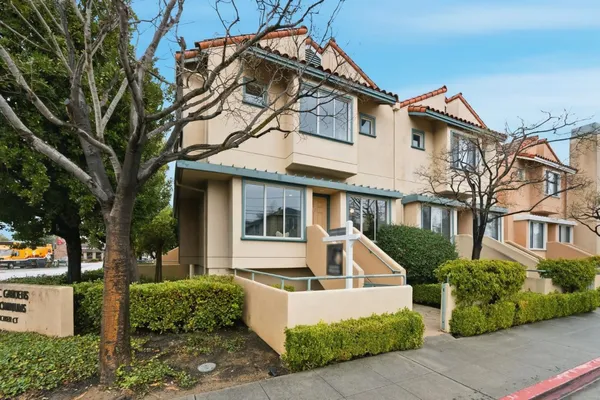 $1,190,000 | 25 McAker Court, Unit 103, San Mateo, CA 94403