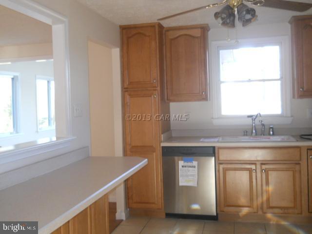 132 Sandyhook Road Berlin, MD 21811 - Photo 8 of 29