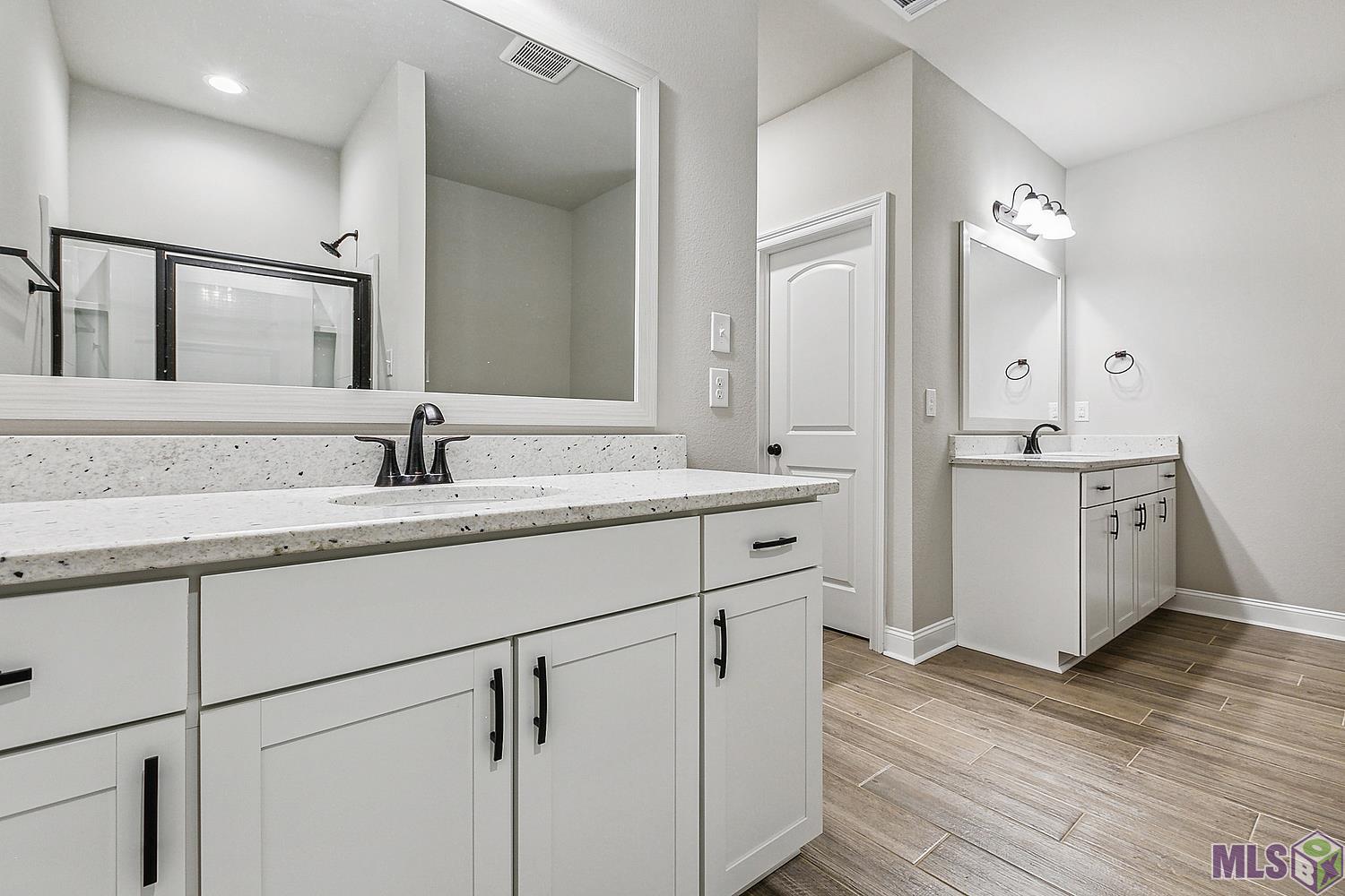 10810 Maitland Avenue Baton Rouge, LA 70810 - Photo 4 of 13