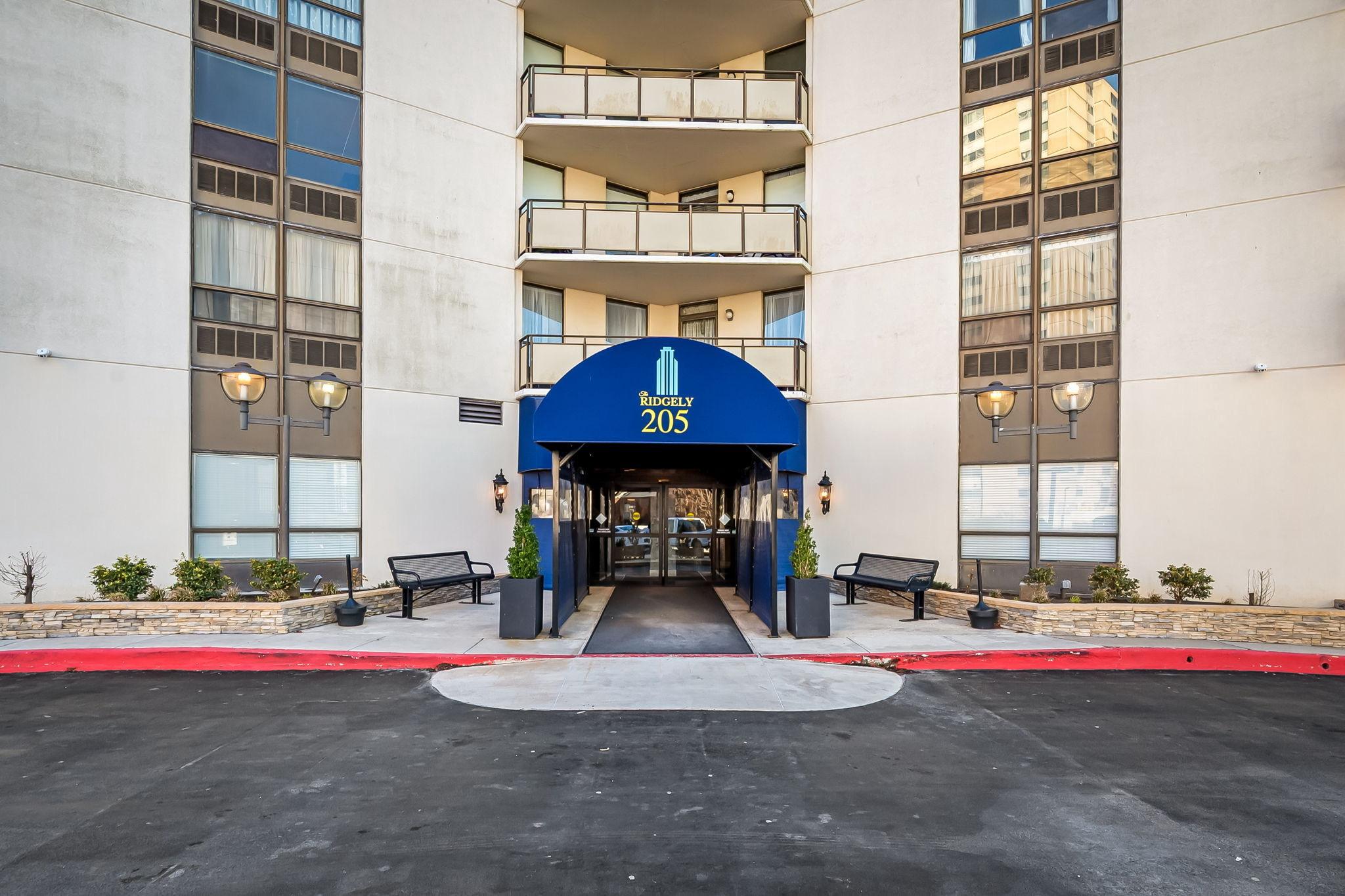 205 East Joppa Road, Unit 1505 Towson, MD 21286 - Photo 2 of 32 Entrance