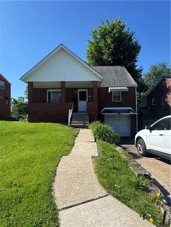 $32,500 | 1128 McKinley Drive, Clairton, PA 15025
