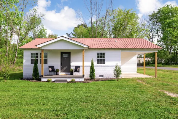 $225,000 | 301 High Street, Stevenson, AL 35772