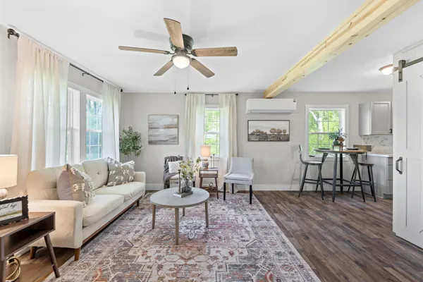 $225,000 | 301 High Street, Stevenson, AL 35772