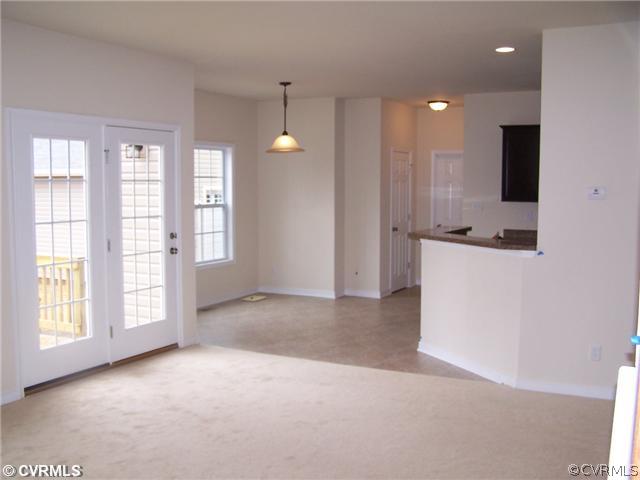 24 Cooks Mill Road Lanexa, VA 23089 - Photo 4 of 7 Den/Family/Great Room