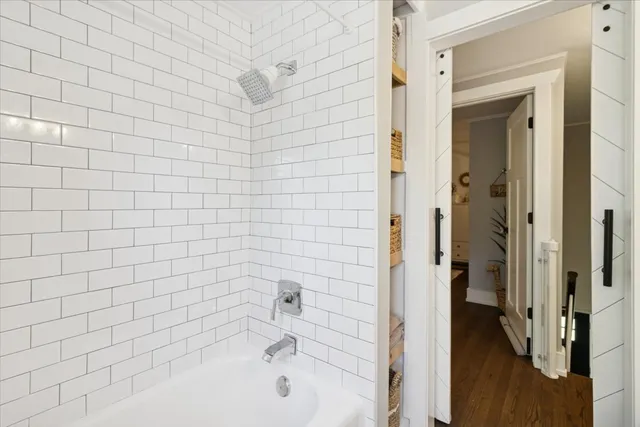 $589,990 | 746 North Pine Avenue, Arlington Heights, IL 60004