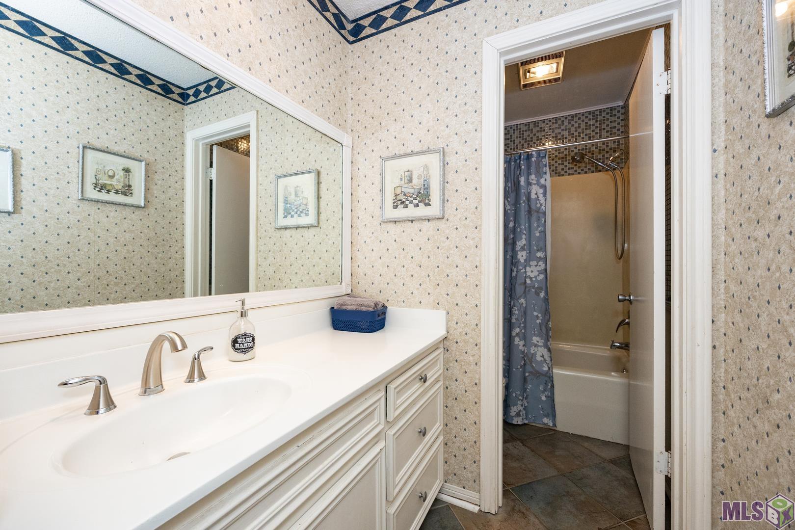 7715 Lew Hoad Avenue Baton Rouge, LA 70810 - Photo 14 of 21 Gallery Image 14