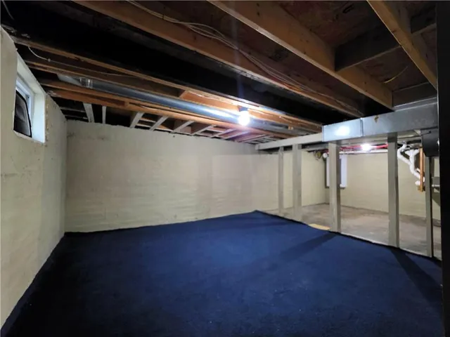 $183,000 | 422 South 22nd Street, St. Joseph, MO 64501