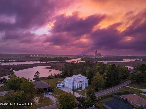 $939,000 | 10565 Shorecrest Road, Biloxi, MS 39532