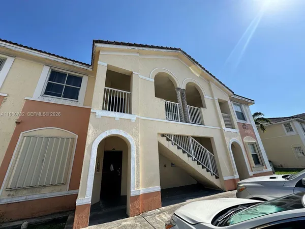 $1,800 | 1568 Southeast 26th Street, Unit 200, Homestead, FL 33035