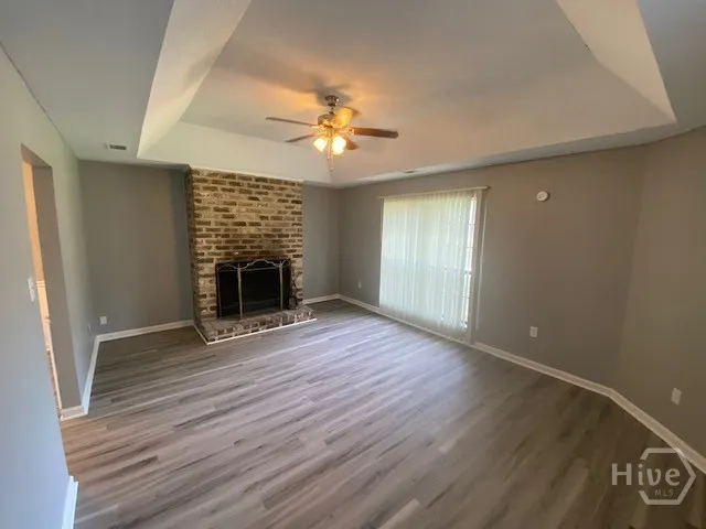 $1,895 | 300 Robinson Loop, Richmond Hill, GA 31324