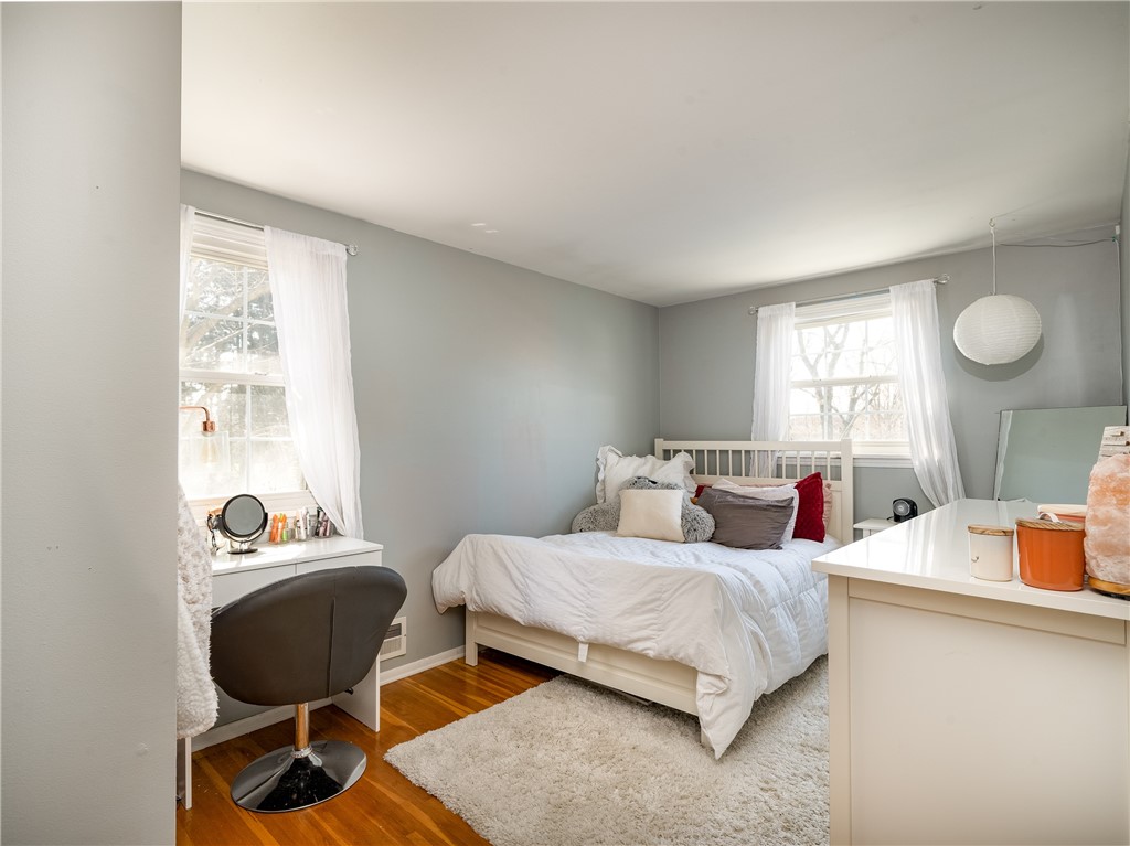 52 Lambeth Loop Perinton, NY 14450 - Photo 22 of 34 Another photo of 3rd sized bedroom from doorway.