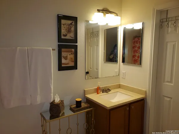 $2,395 | 1751 Stargazer Pass, San Antonio, TX 78260