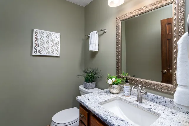 $759,900 | 207 Beacon Drive, North Kingstown, RI 02852