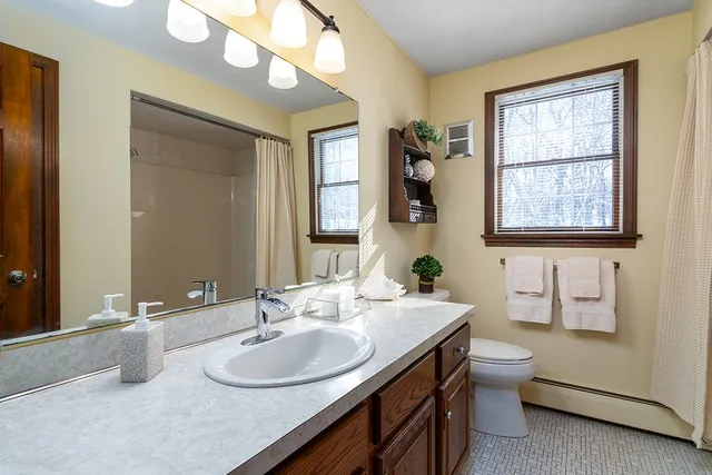 $759,900 | 207 Beacon Drive, North Kingstown, RI 02852