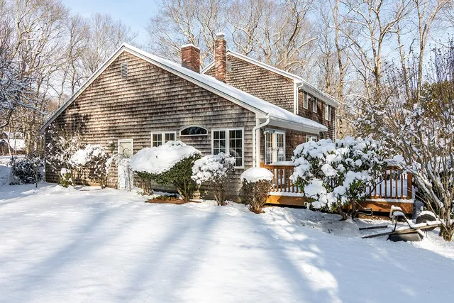 $759,900 | 207 Beacon Drive, North Kingstown, RI 02852