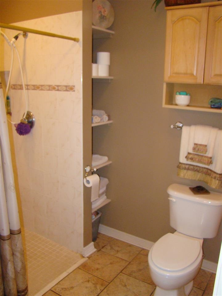 6620 Frank Reeder Road Pensacola, FL 32526 - Photo 10 of 37 Gallery Image 10