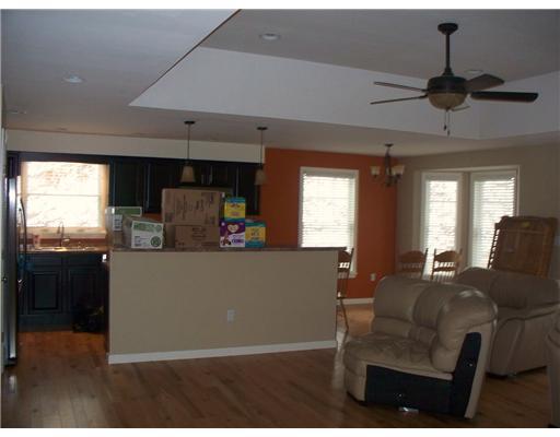 1460 Cliffview Road Pittsburgh, PA 15212 - Photo 4 of 10 Great Room.