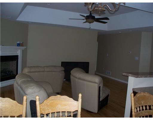 1460 Cliffview Road Pittsburgh, PA 15212 - Photo 5 of 10 Great Room.