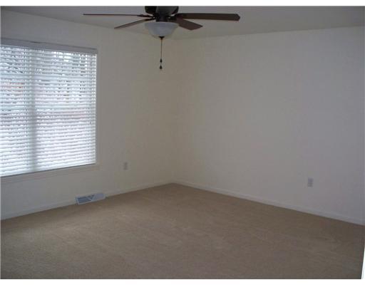 1460 Cliffview Road Pittsburgh, PA 15212 - Photo 6 of 10 Master Bedroom.